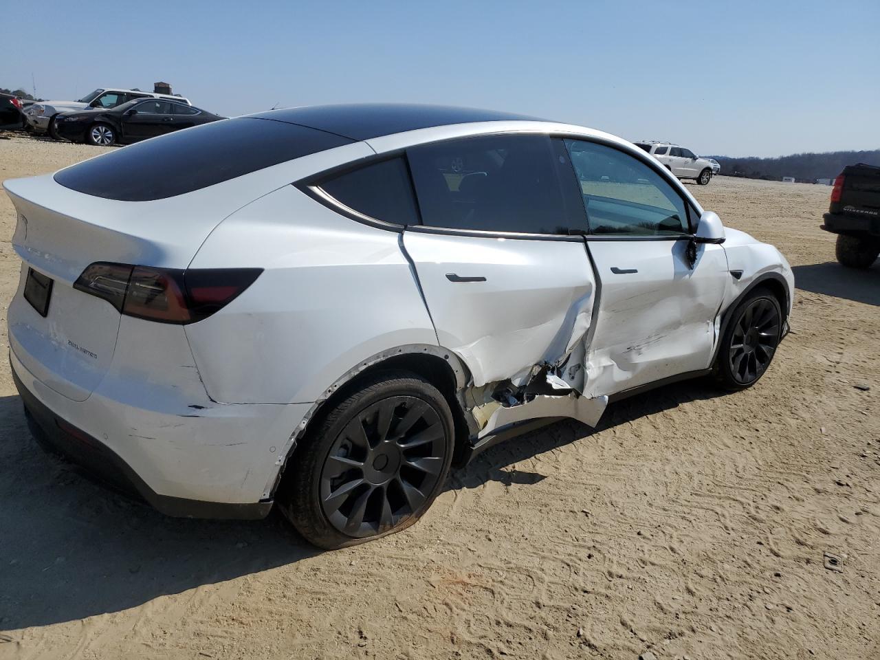2022 TESLA MODEL Y - Image 3