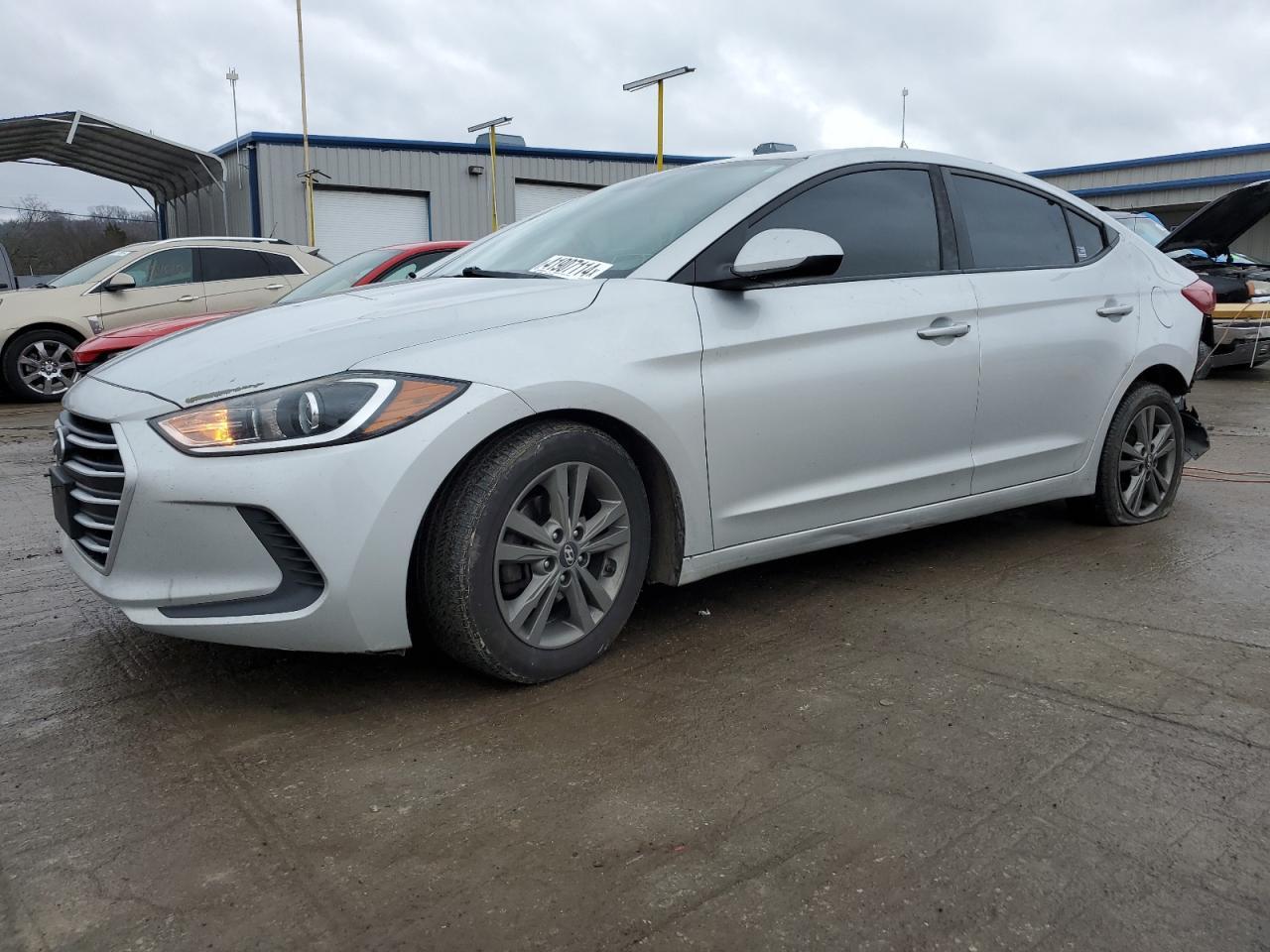 2018 HYUNDAI ELANTRA SE
