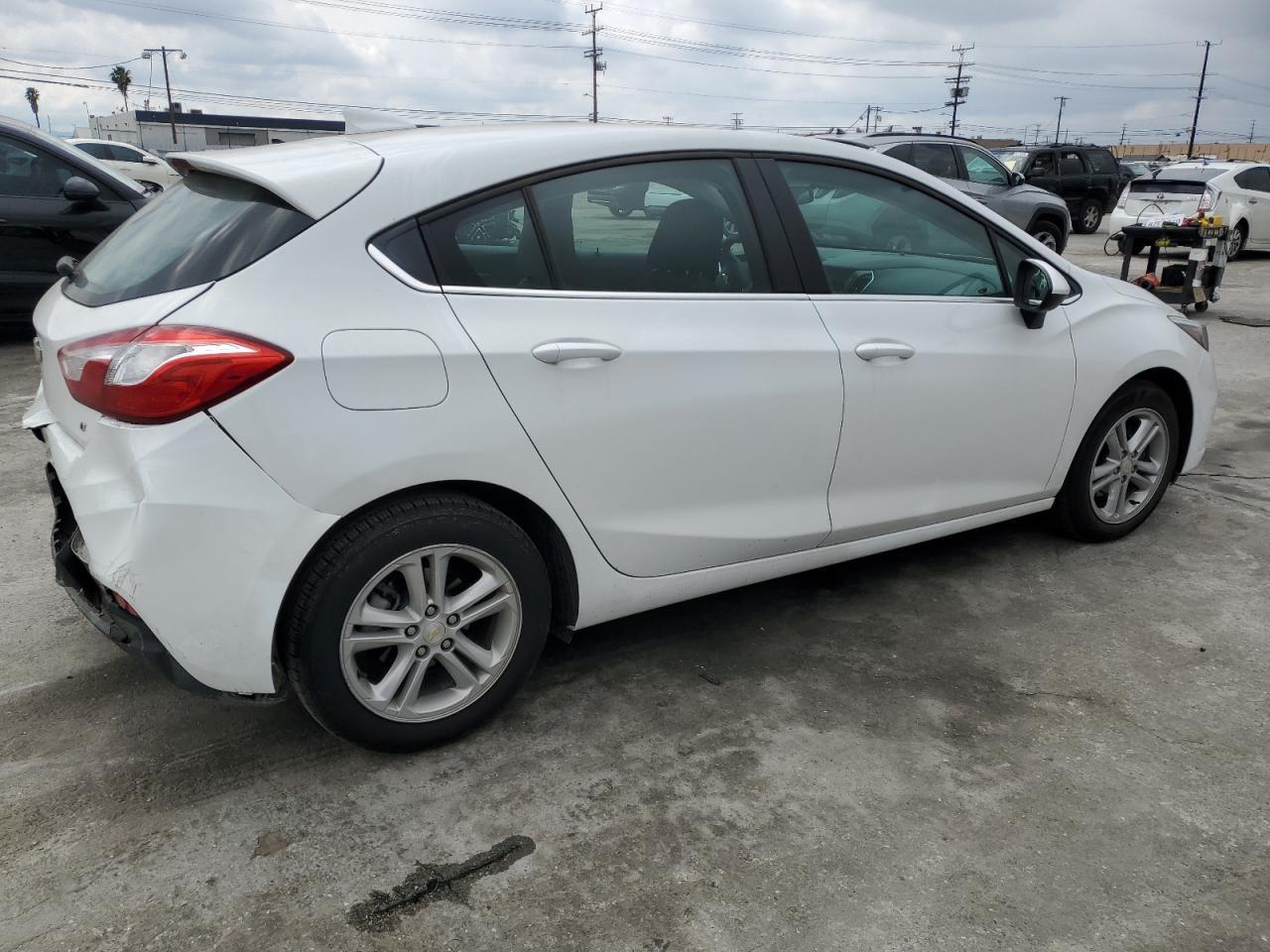 2017 CHEVROLET CRUZE LT - Фото 3
