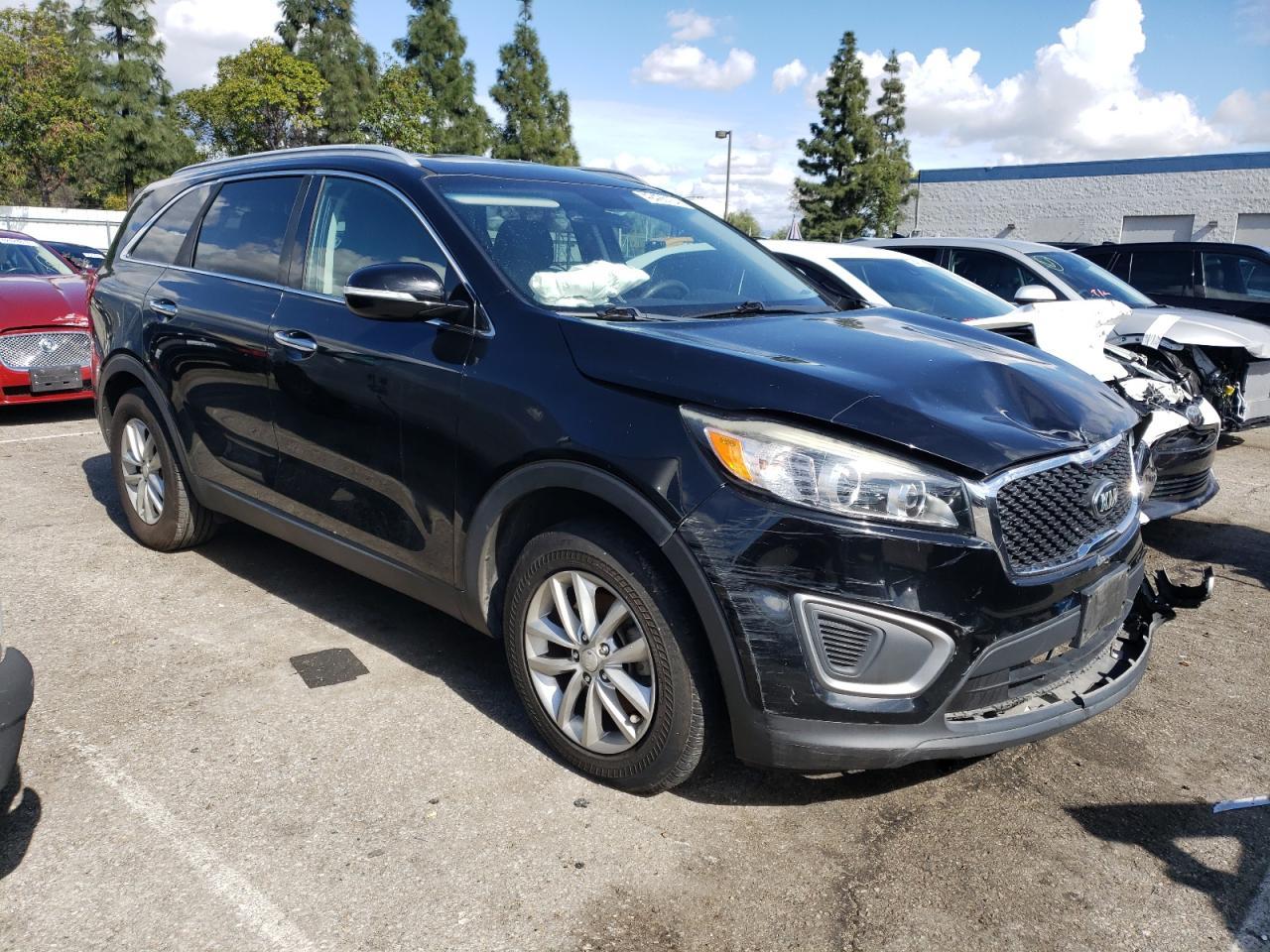 2016 KIA SORENTO LX - Image 4