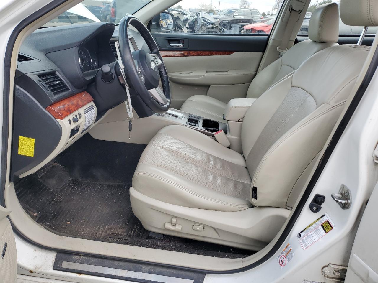 2011 SUBARU LEGACY 2.5 - Image 7