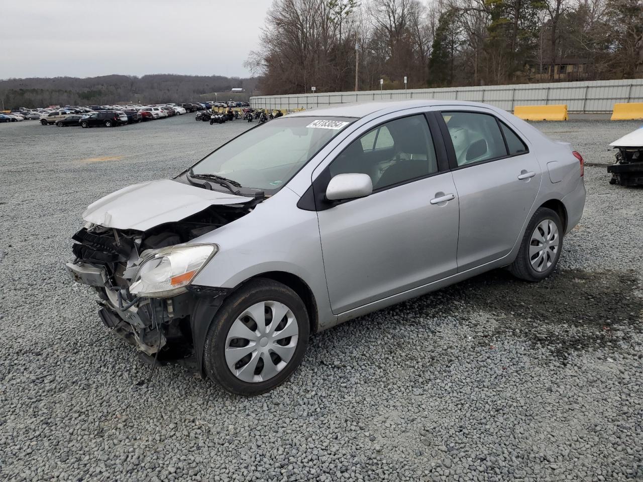 2012 TOYOTA YARIS car image