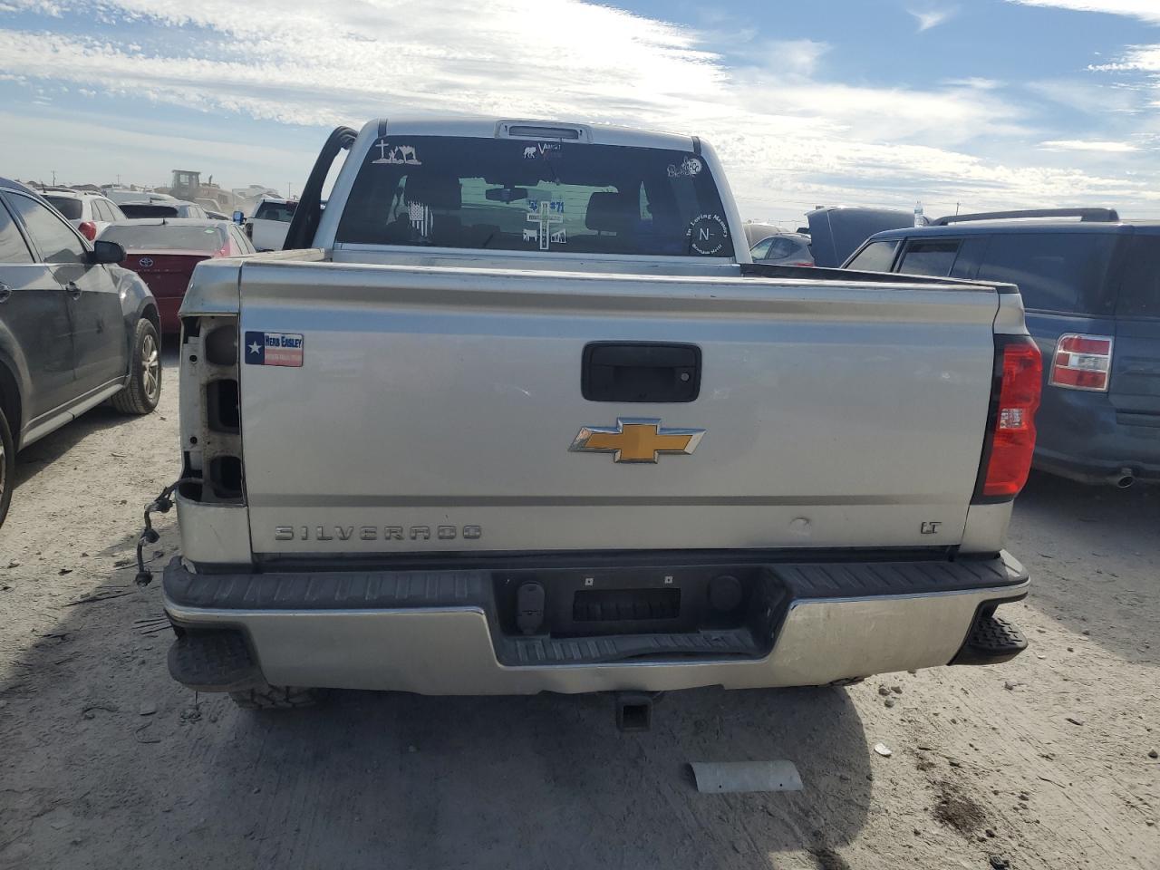 2017 CHEVROLET SILVERADO - Image 6