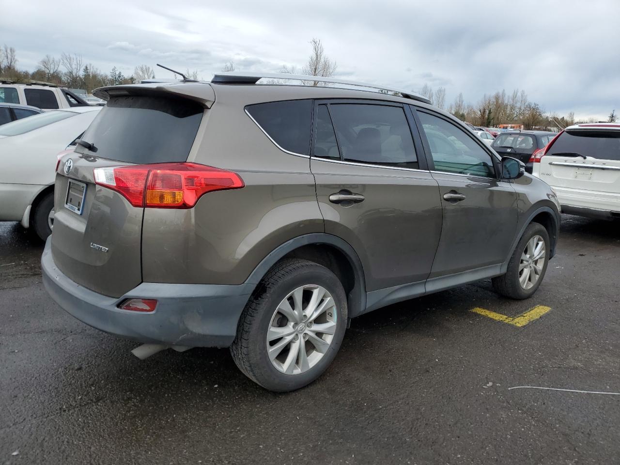 2013 TOYOTA RAV4 LIMIT - Фото 3
