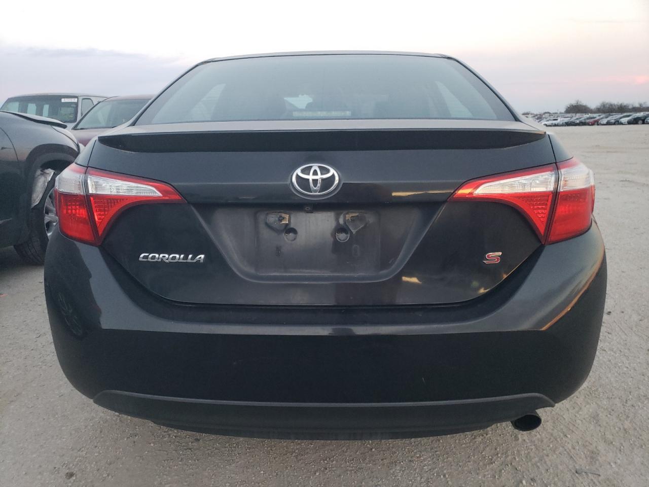 2015 TOYOTA COROLLA L - Фото 6