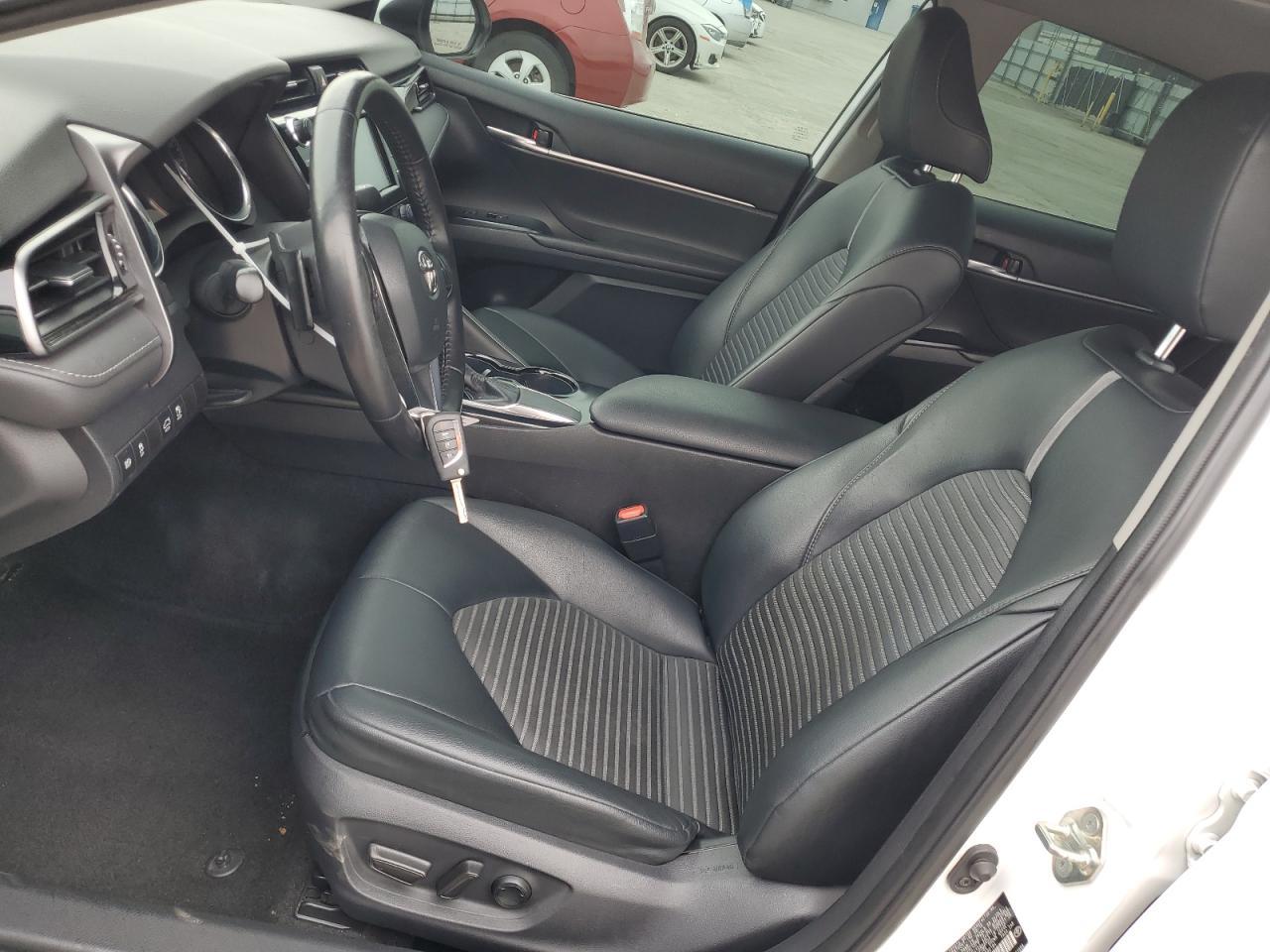 2019 TOYOTA CAMRY L - Image 7
