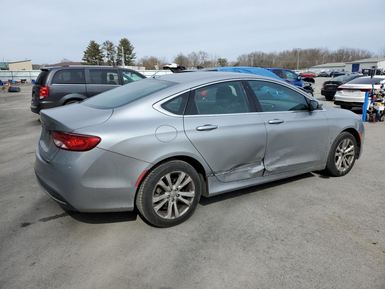2015 CHRYSLER 200 LIMITE - Image 3