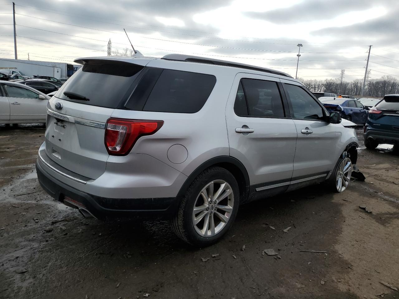 2018 FORD EXPLORER X - Image 3