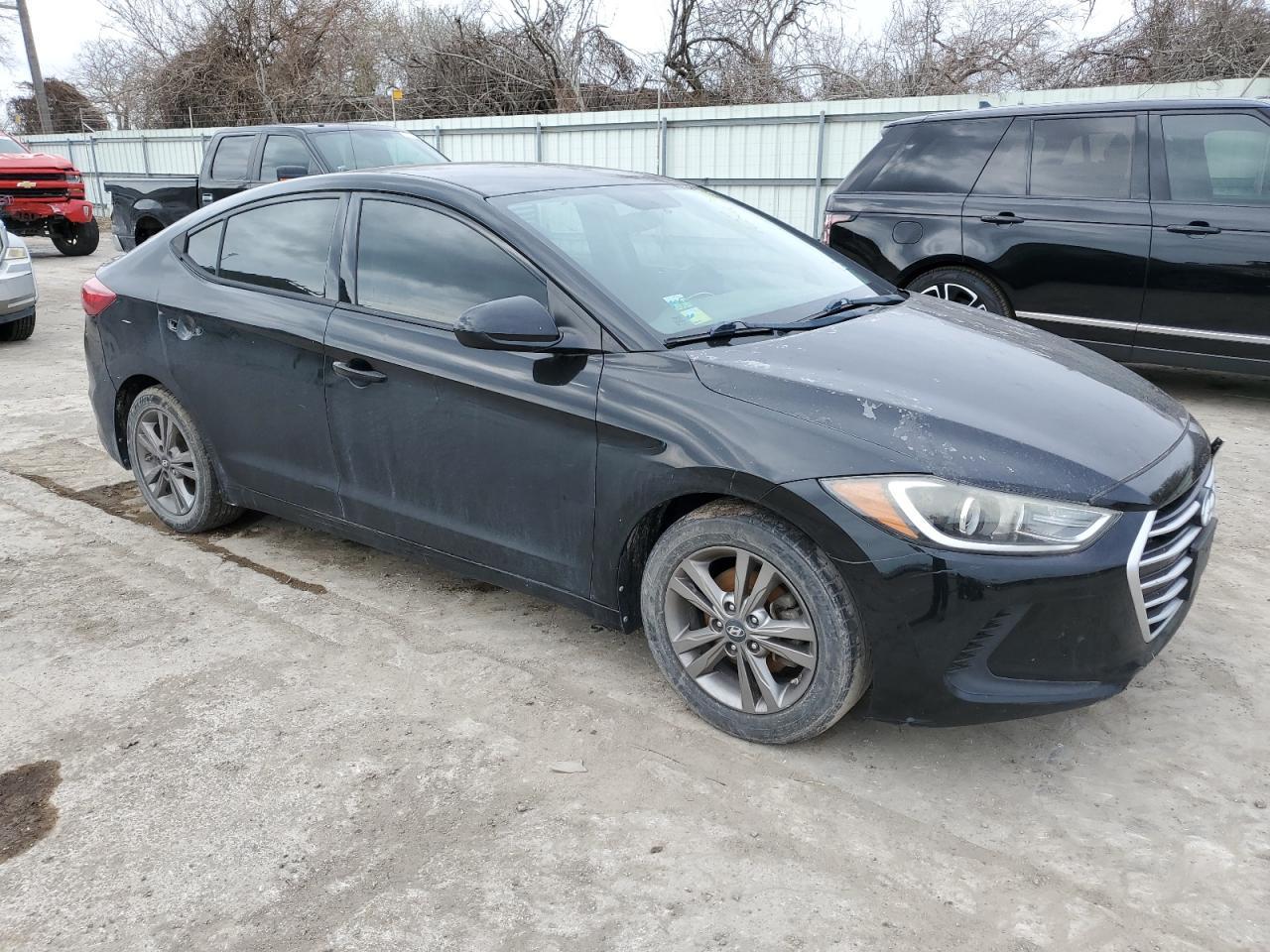 2017 HYUNDAI ELANTRA SE - Фото 4