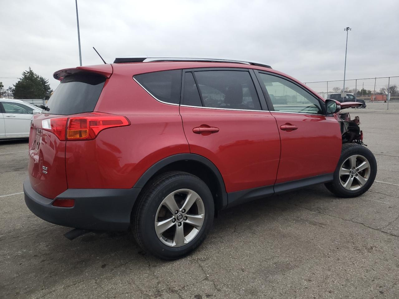 2015 TOYOTA RAV4 XLE - Image 3