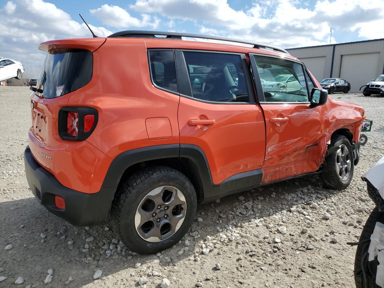 2017 JEEP RENEGADE S - Image 3