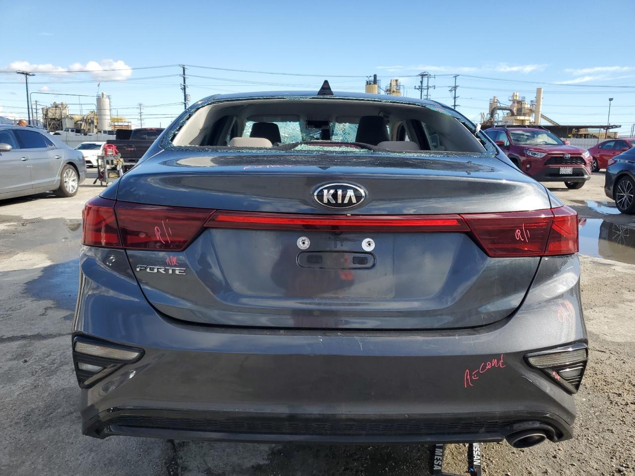 2021 KIA FORTE FE - Фото 6