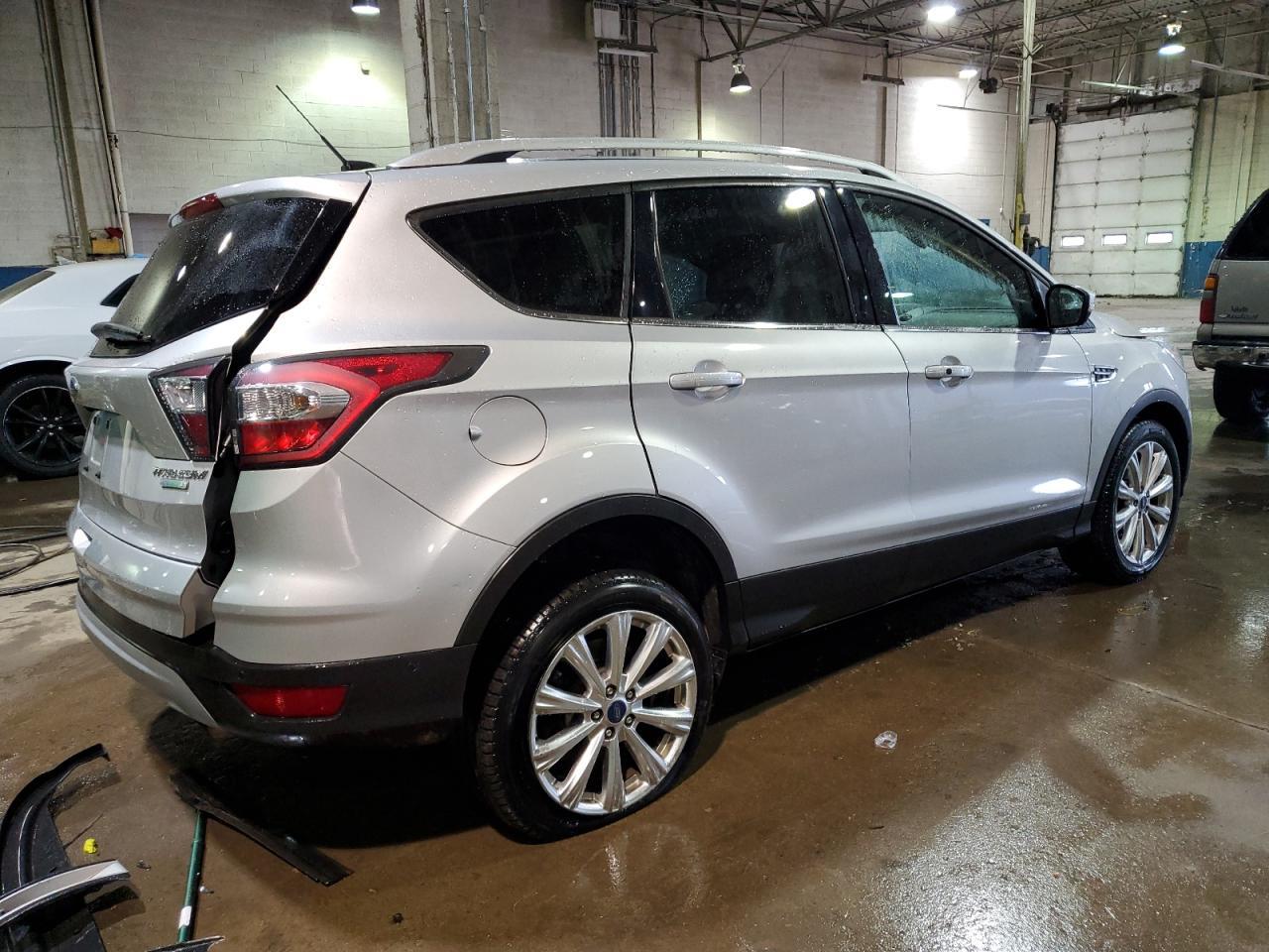 2017 FORD ESCAPE TIT - Image 3