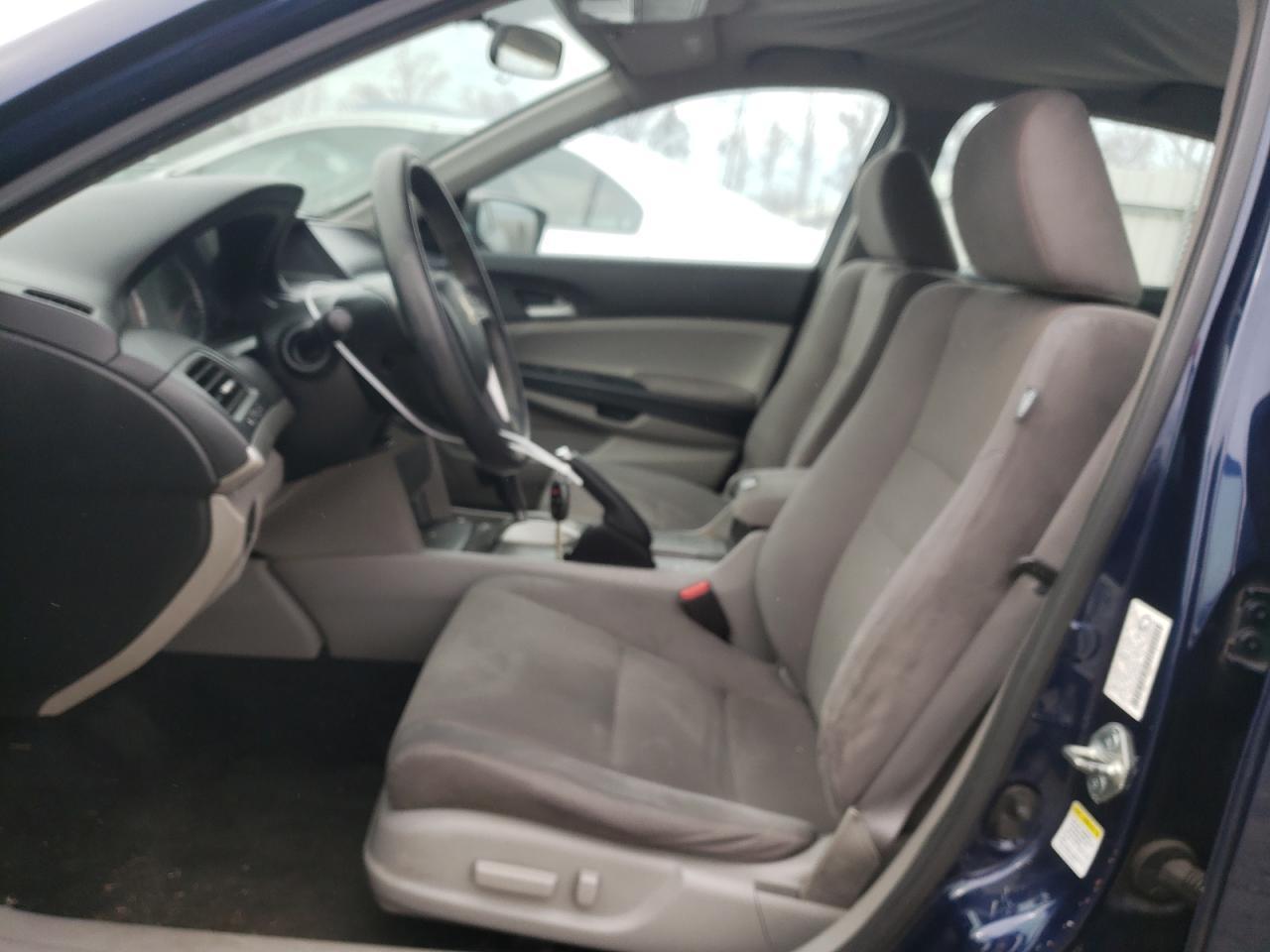 2011 HONDA ACCORD LXP - Image 7