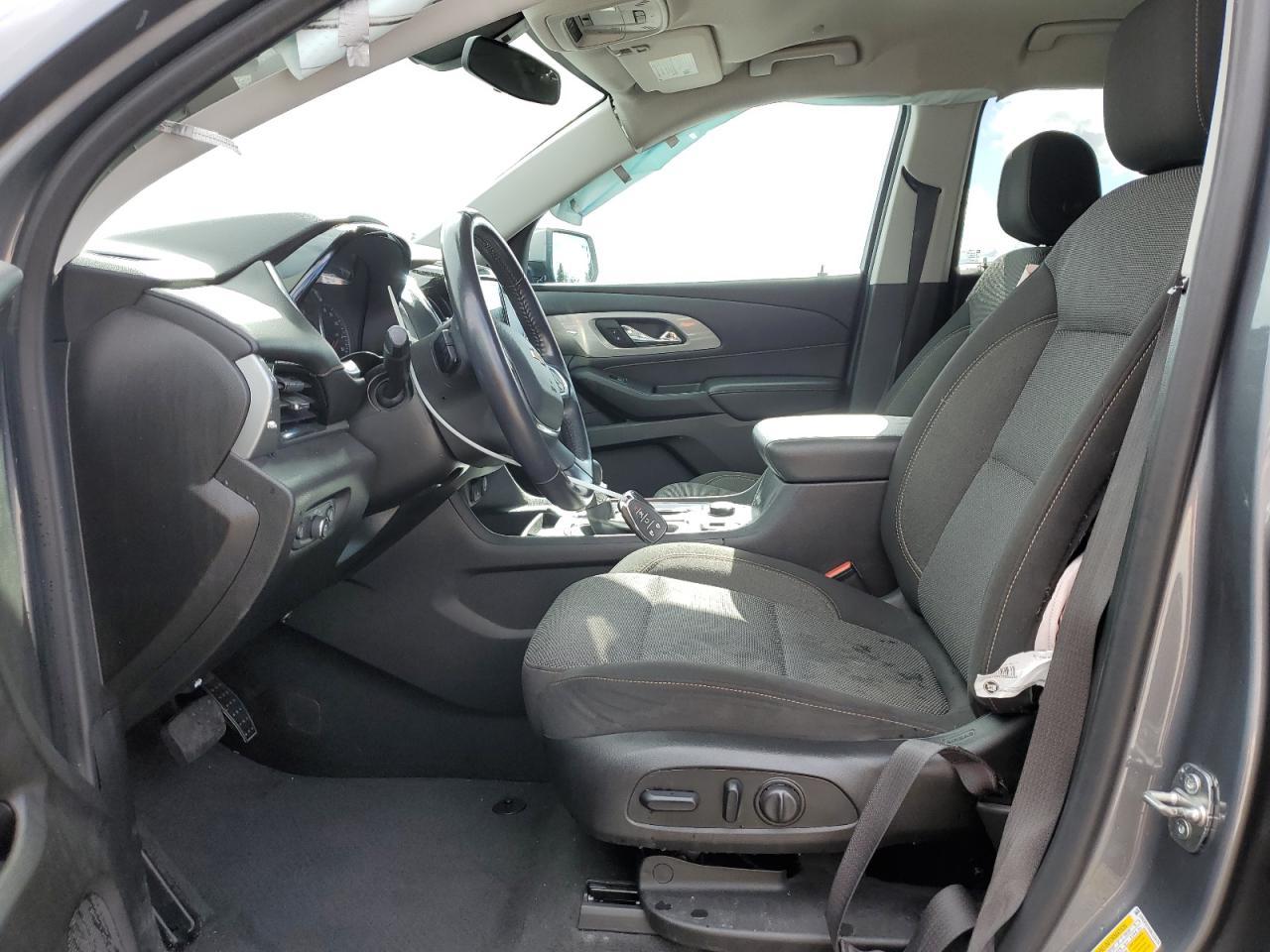 2021 CHEVROLET TRAVERSE L - Фото 7