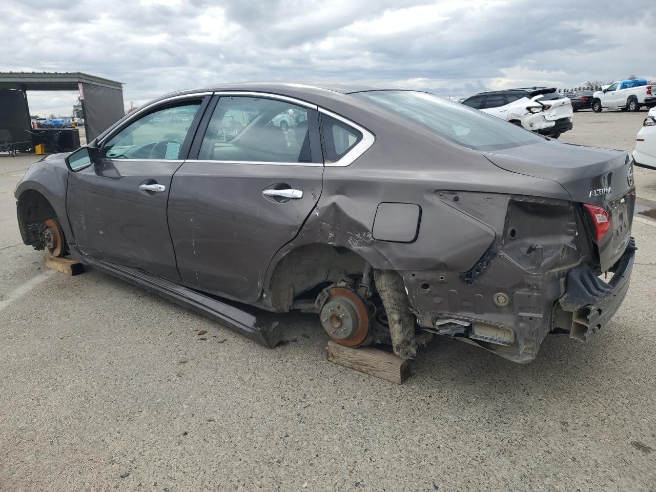 2016 NISSAN ALTIMA 2.5 - Фото 2