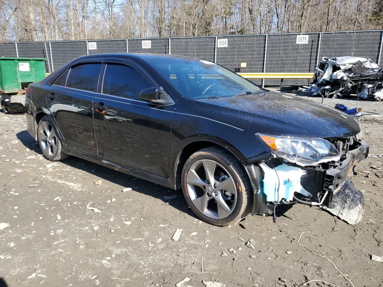 2014 TOYOTA CAMRY L - Image 4