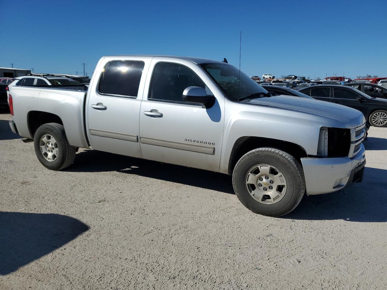 2013 CHEVROLET SILVERADO - Фото 4