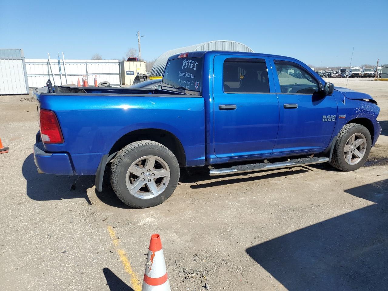 2014 RAM 1500 ST - Image 3