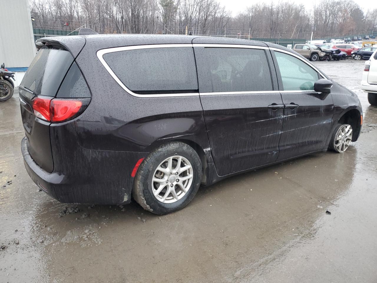2017 CHRYSLER PACIFICA T - Image 3