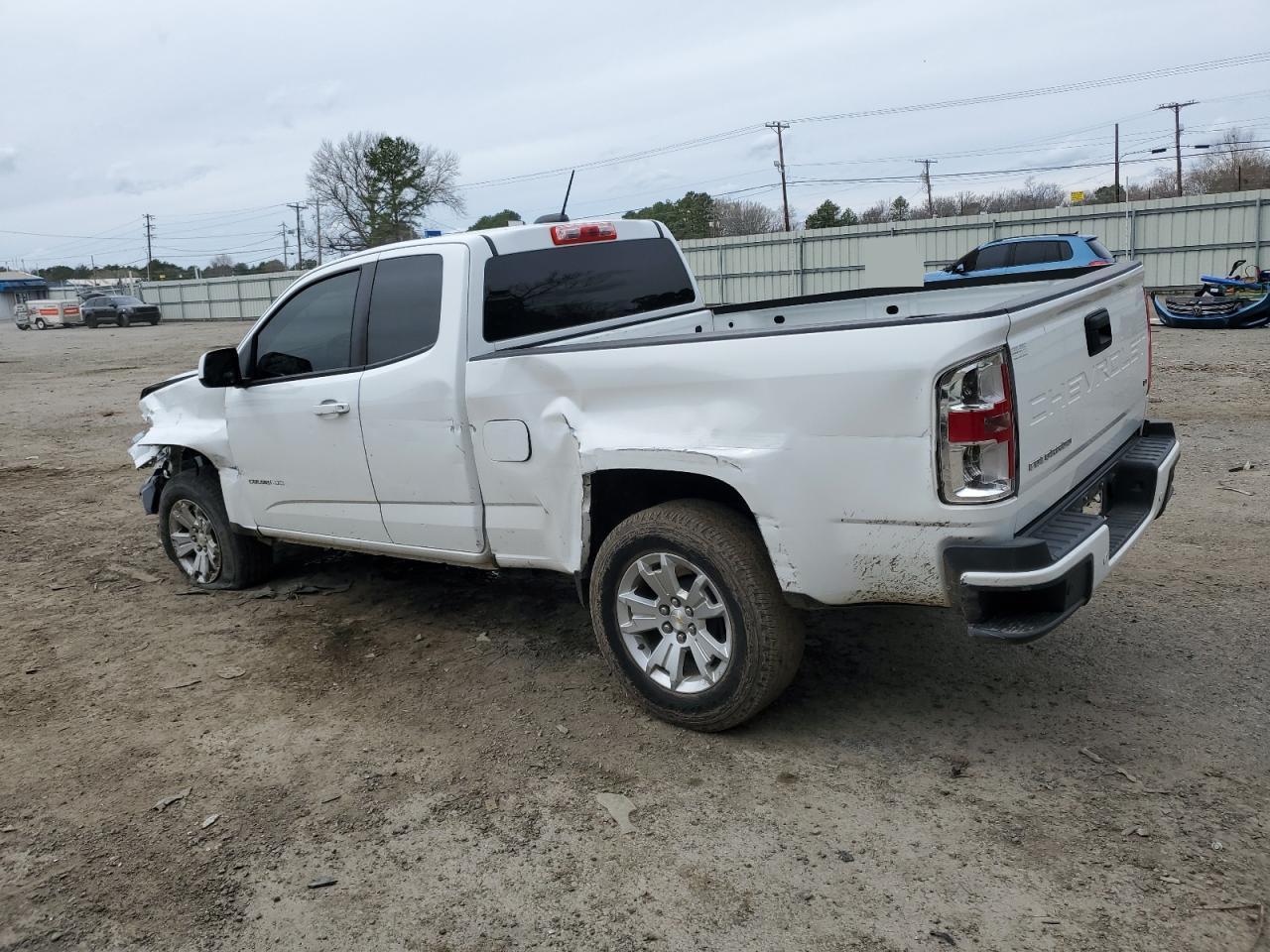 2021 CHEVROLET COLORADO L - Image 2