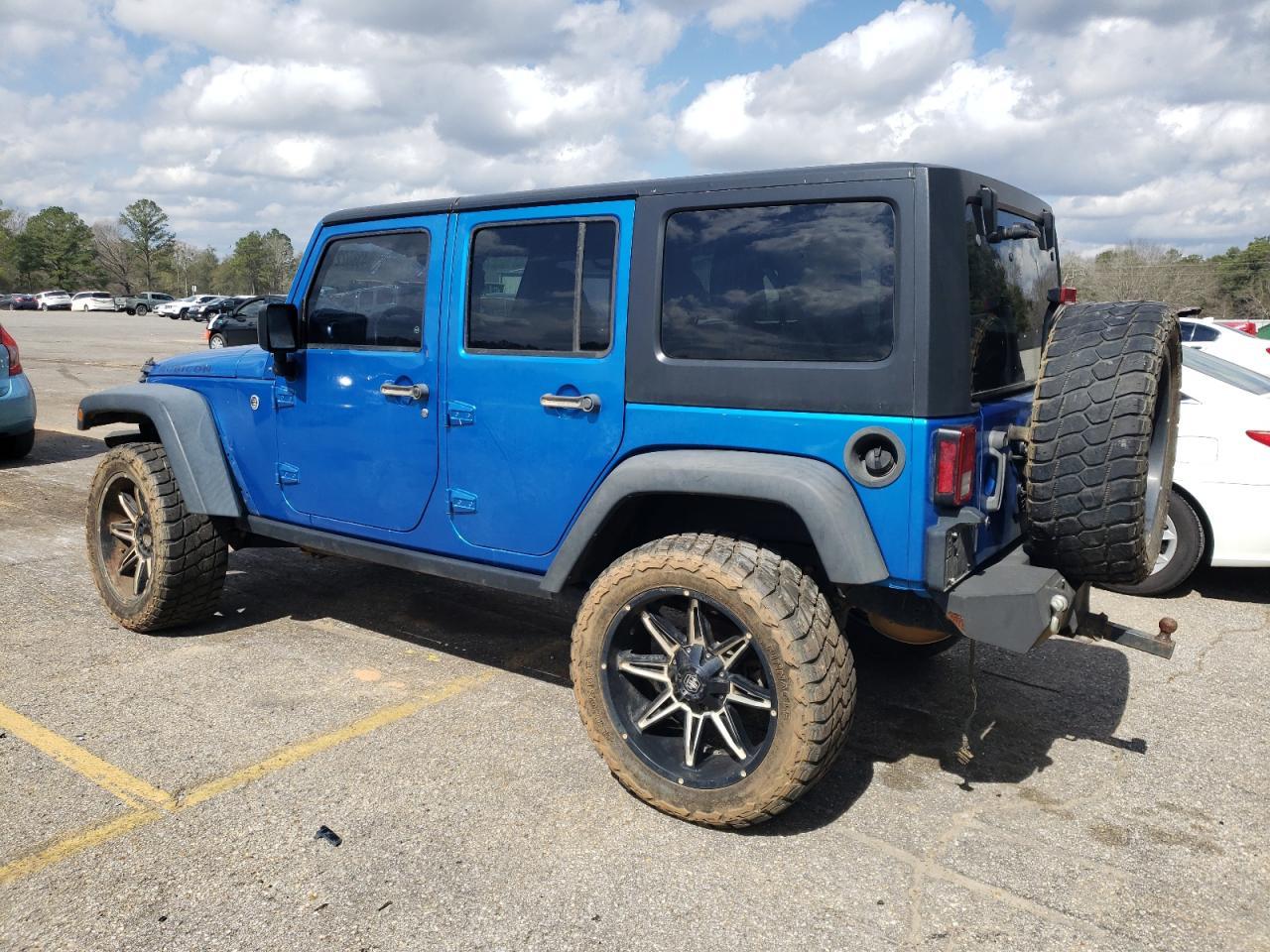 2015 JEEP WRANGLER U - Image 2