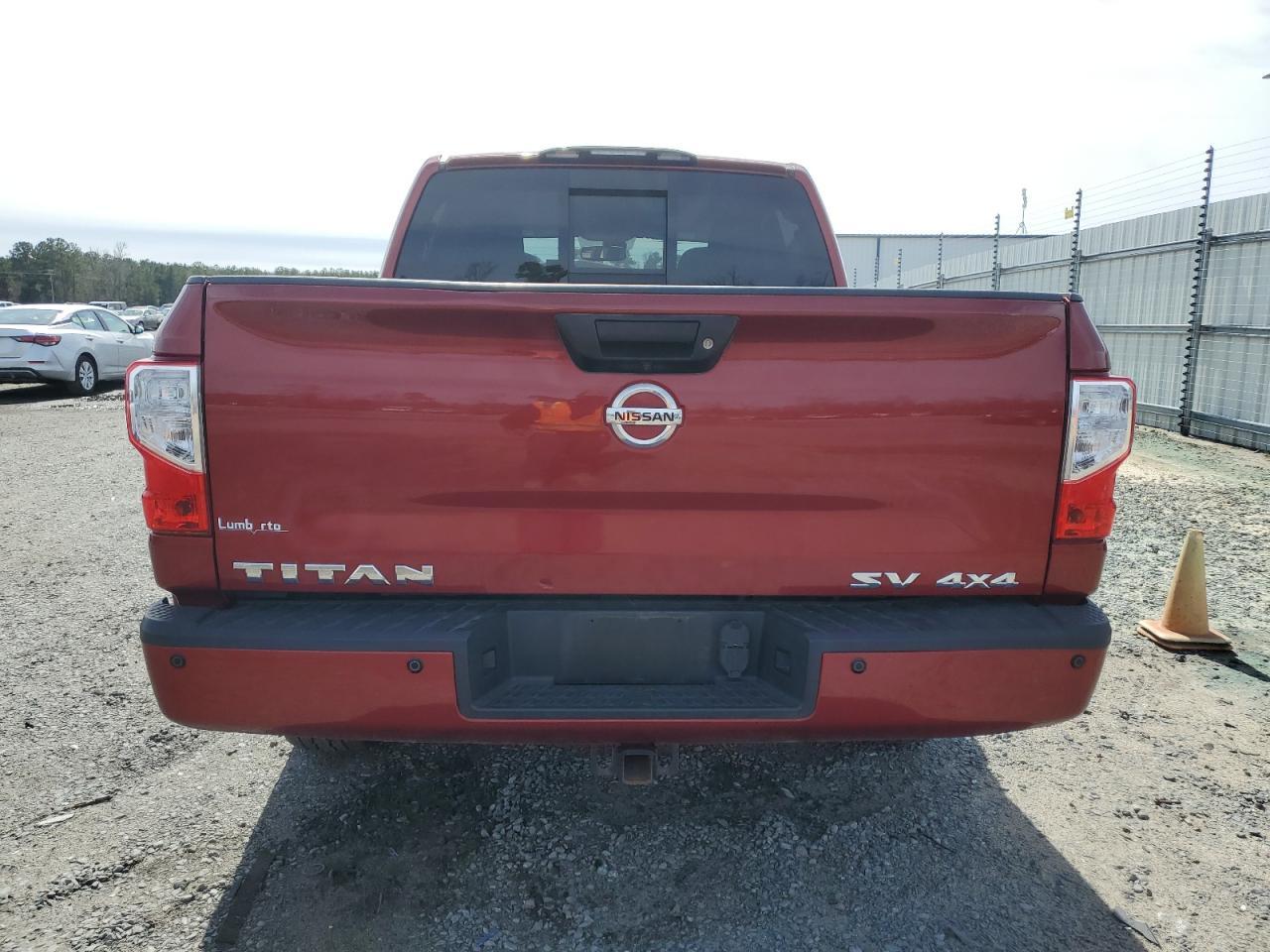 2018 NISSAN TITAN SV - Image 6