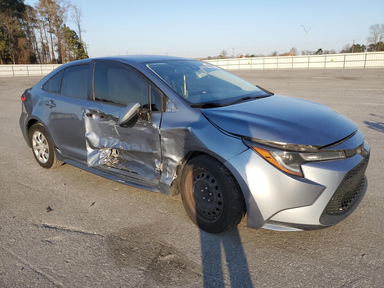 2020 TOYOTA COROLLA LE - Фото 4