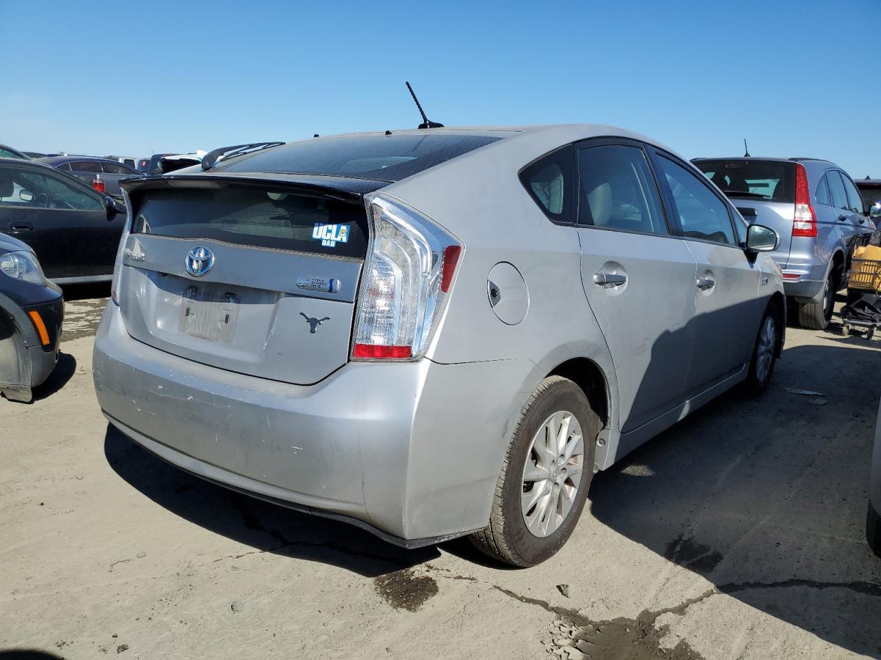 2015 TOYOTA PRIUS PLUG - Фото 3