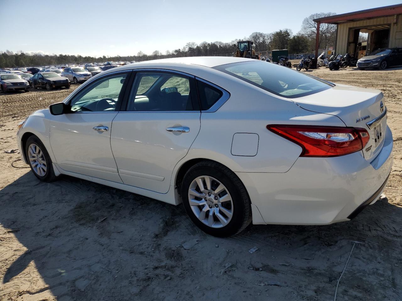 2016 NISSAN ALTIMA 2.5 - Фото 2