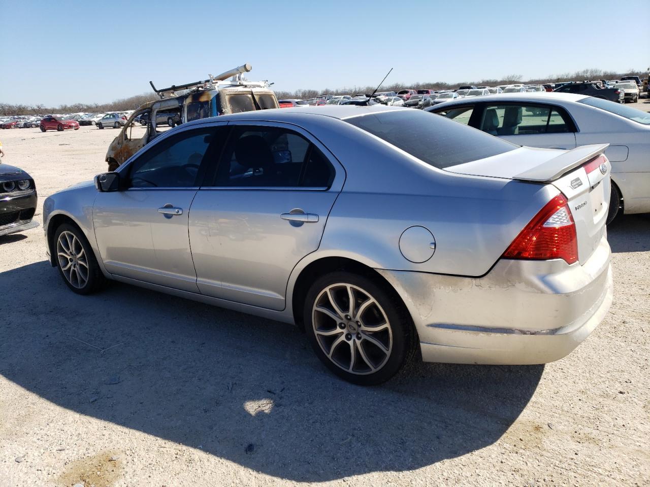 2012 FORD FUSION SE - Фото 2