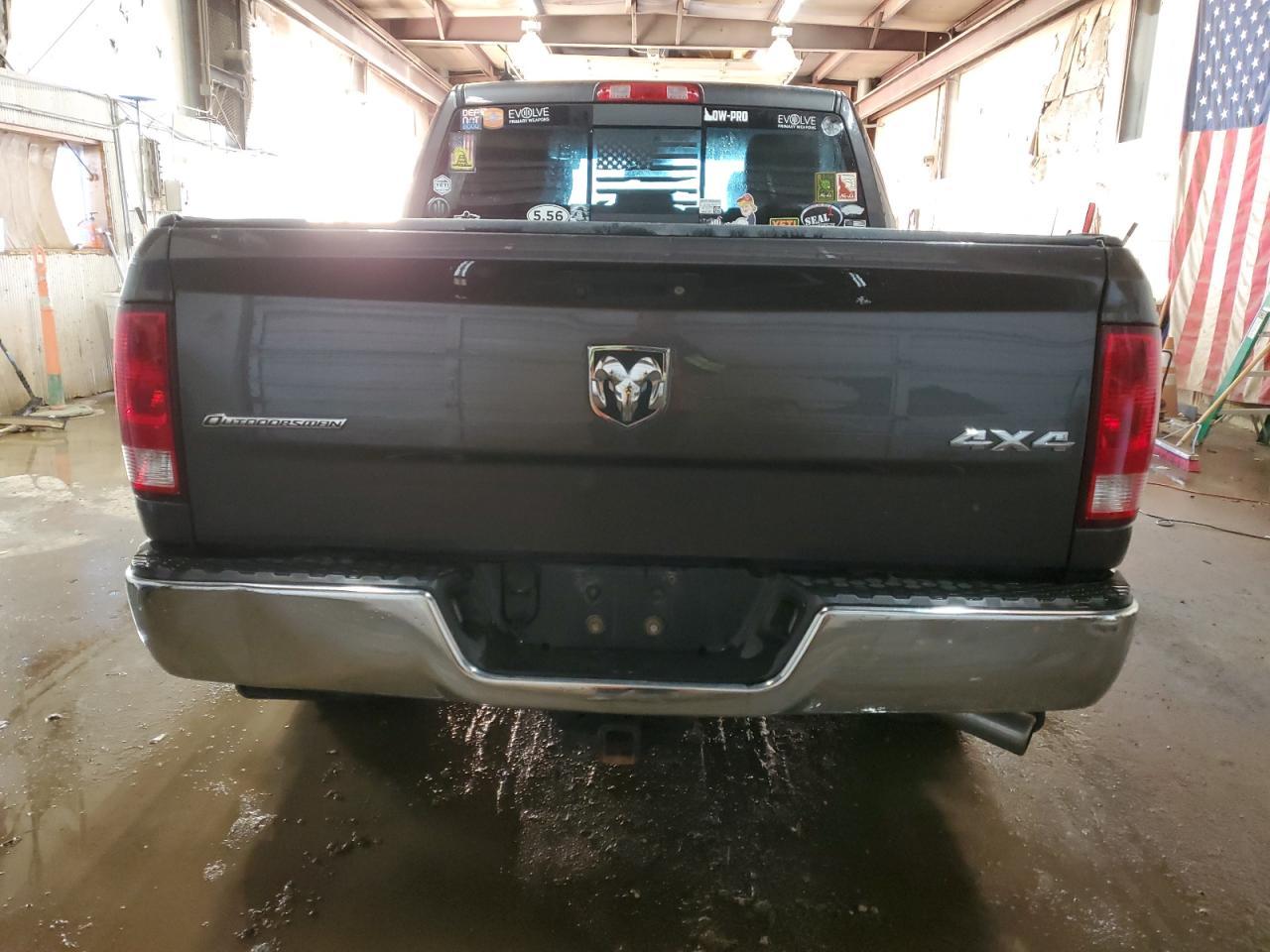 2015 RAM 1500 SLT - Image 6