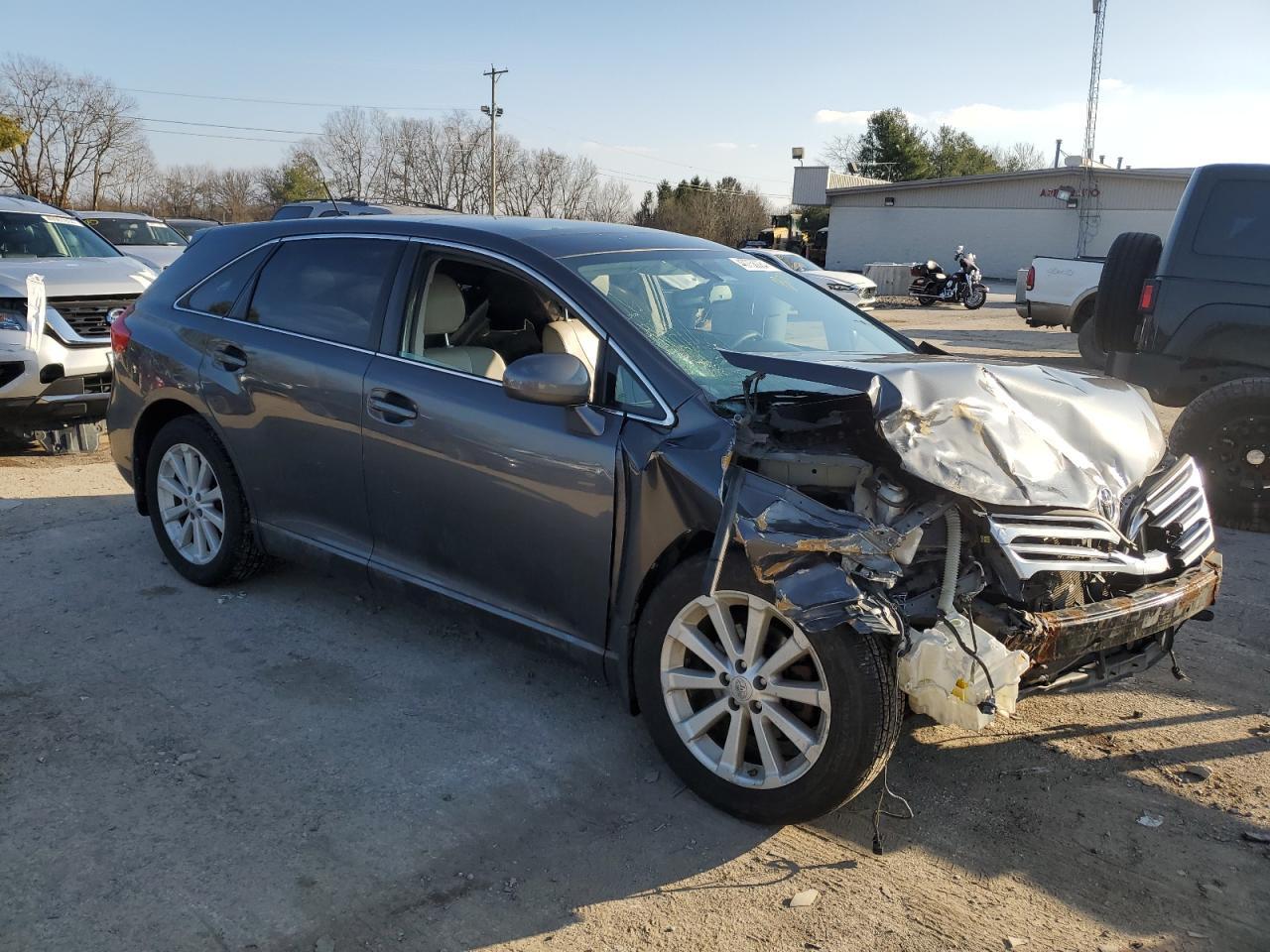 2012 TOYOTA VENZA LE - Image 4