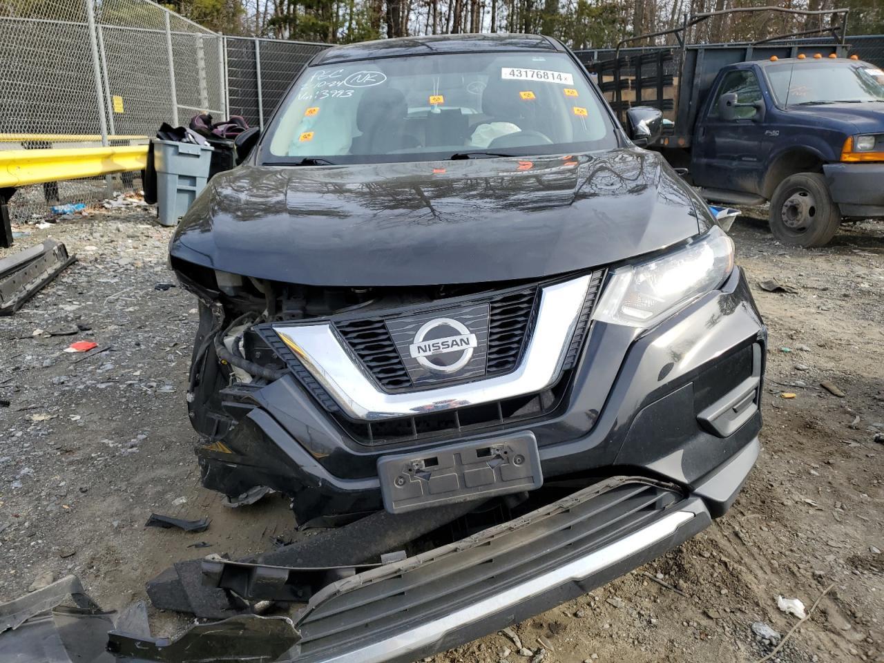 2017 NISSAN ROGUE S - Фото 5