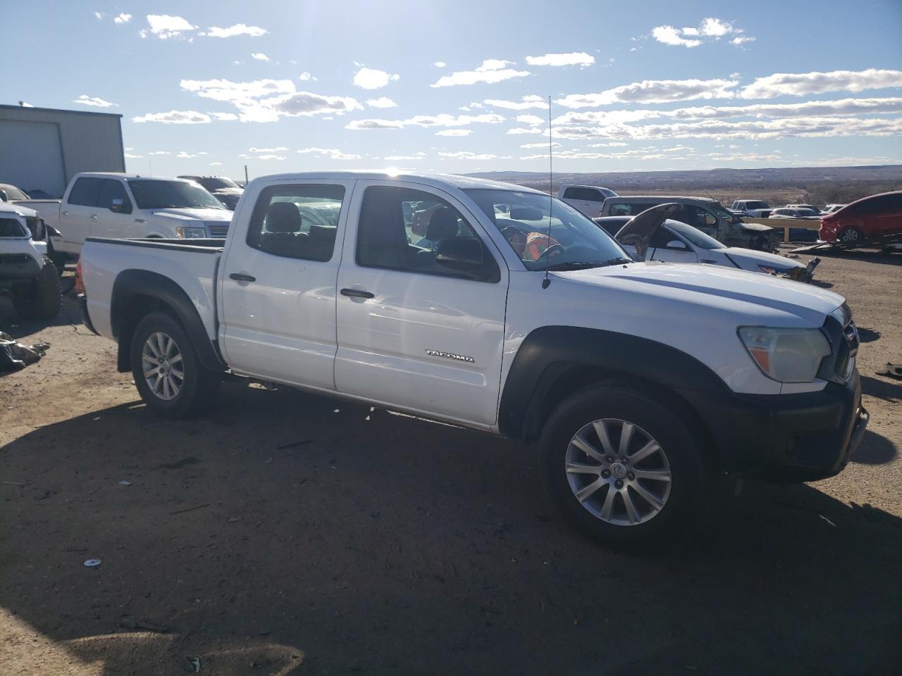 2014 TOYOTA TACOMA DOU - Фото 4