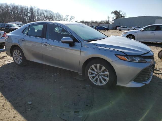 2019 Toyota Camry L - Фото 4