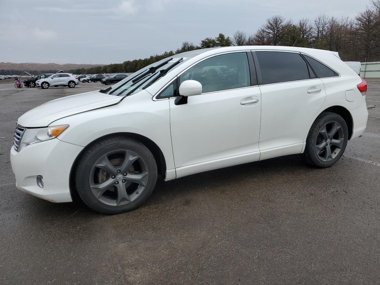 2011 TOYOTA VENZA