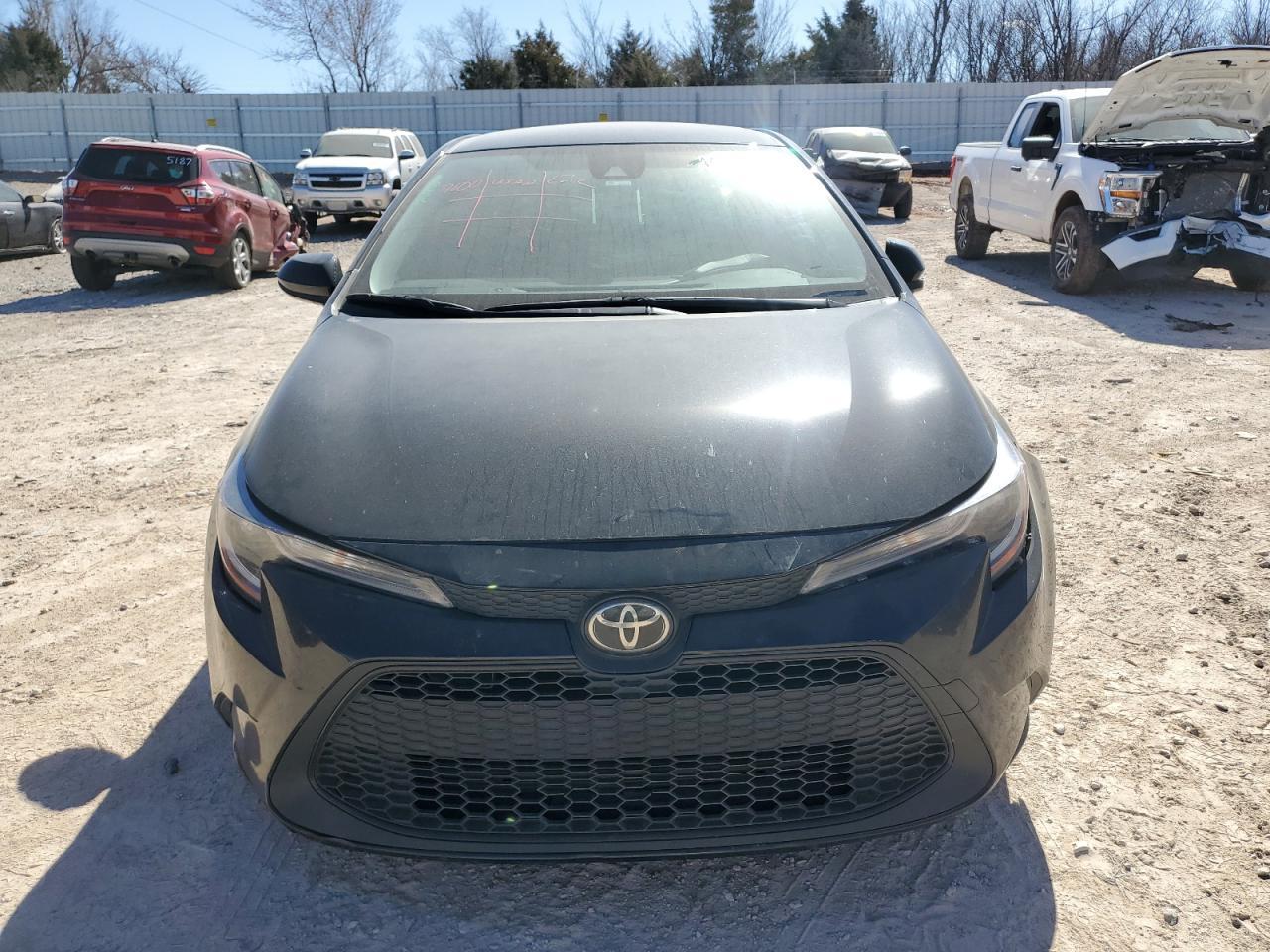 2020 TOYOTA COROLLA LE - Фото 5