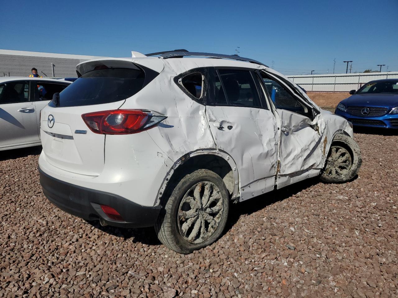 2016 MAZDA CX-5 GT - Image 3
