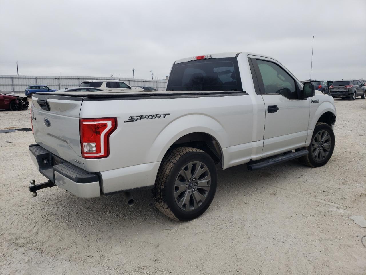 2016 FORD F150 - Фото 3