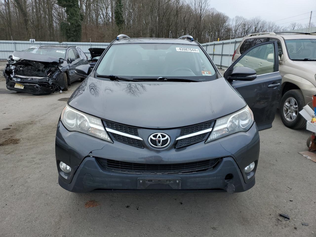 2015 TOYOTA RAV4 LIMIT - Image 5