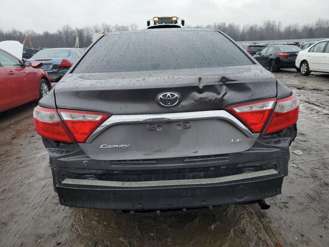 2015 TOYOTA CAMRY LE - Фото 6