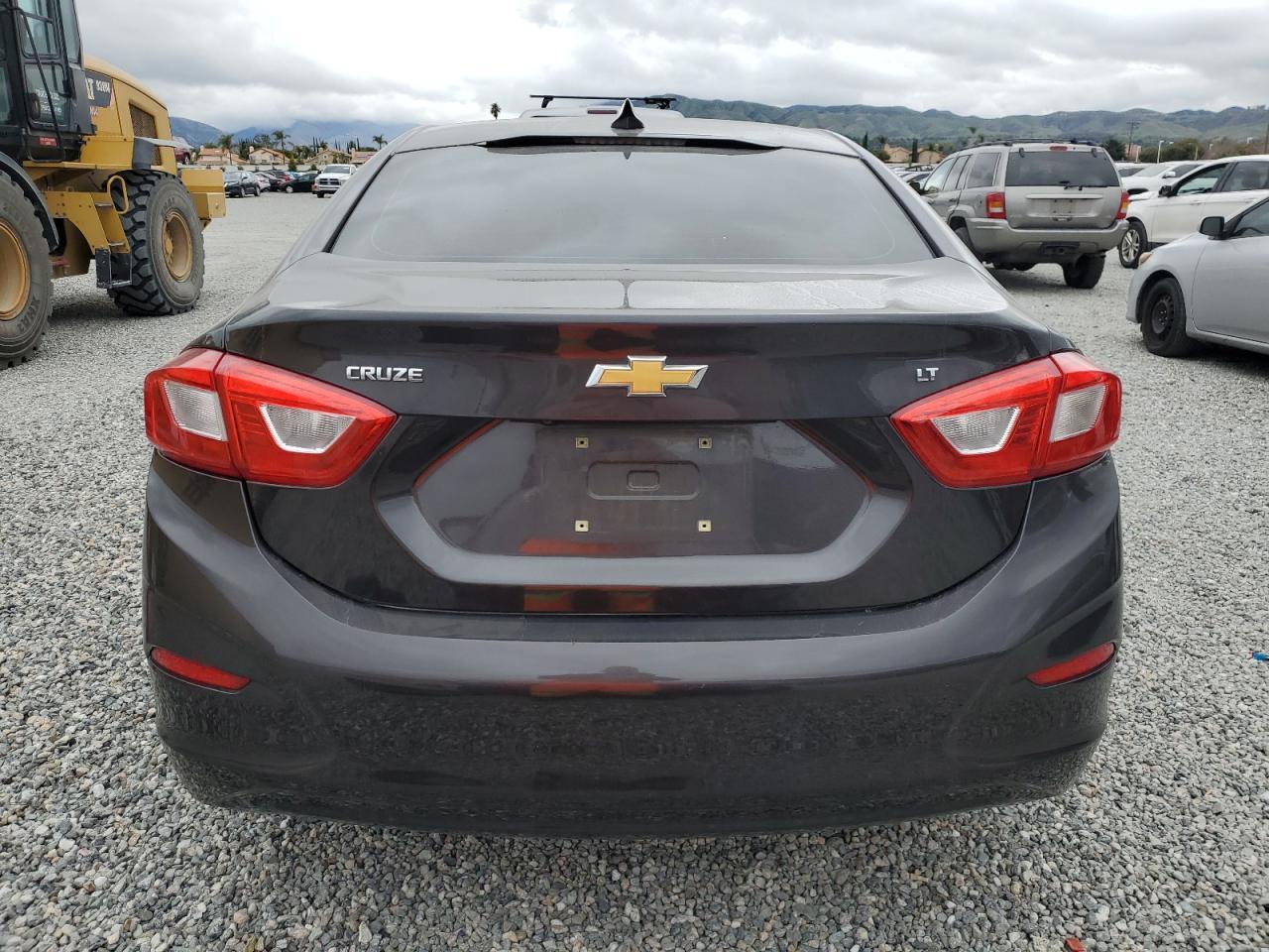 2016 CHEVROLET CRUZE LT - Image 6