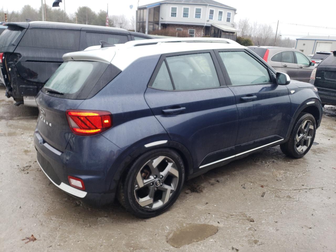 2021 HYUNDAI VENUE SEL - Фото 3