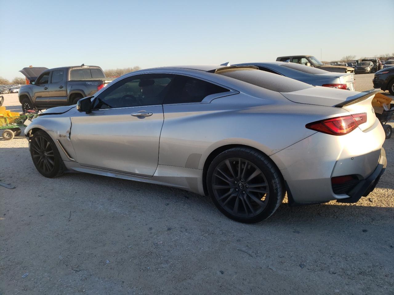 2017 INFINITI Q60 RED SP - Image 2