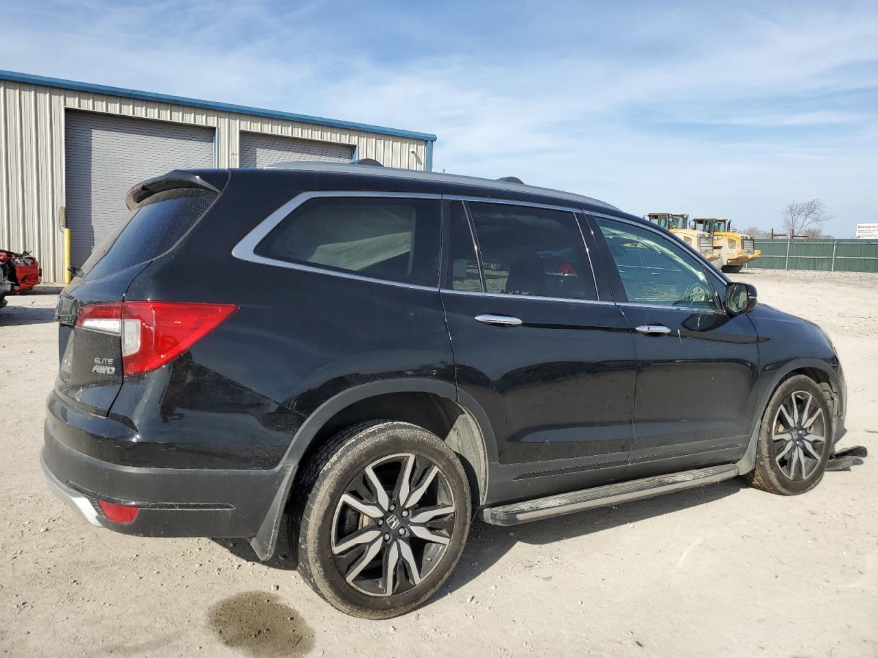 2019 HONDA PILOT ELIT - Image 3