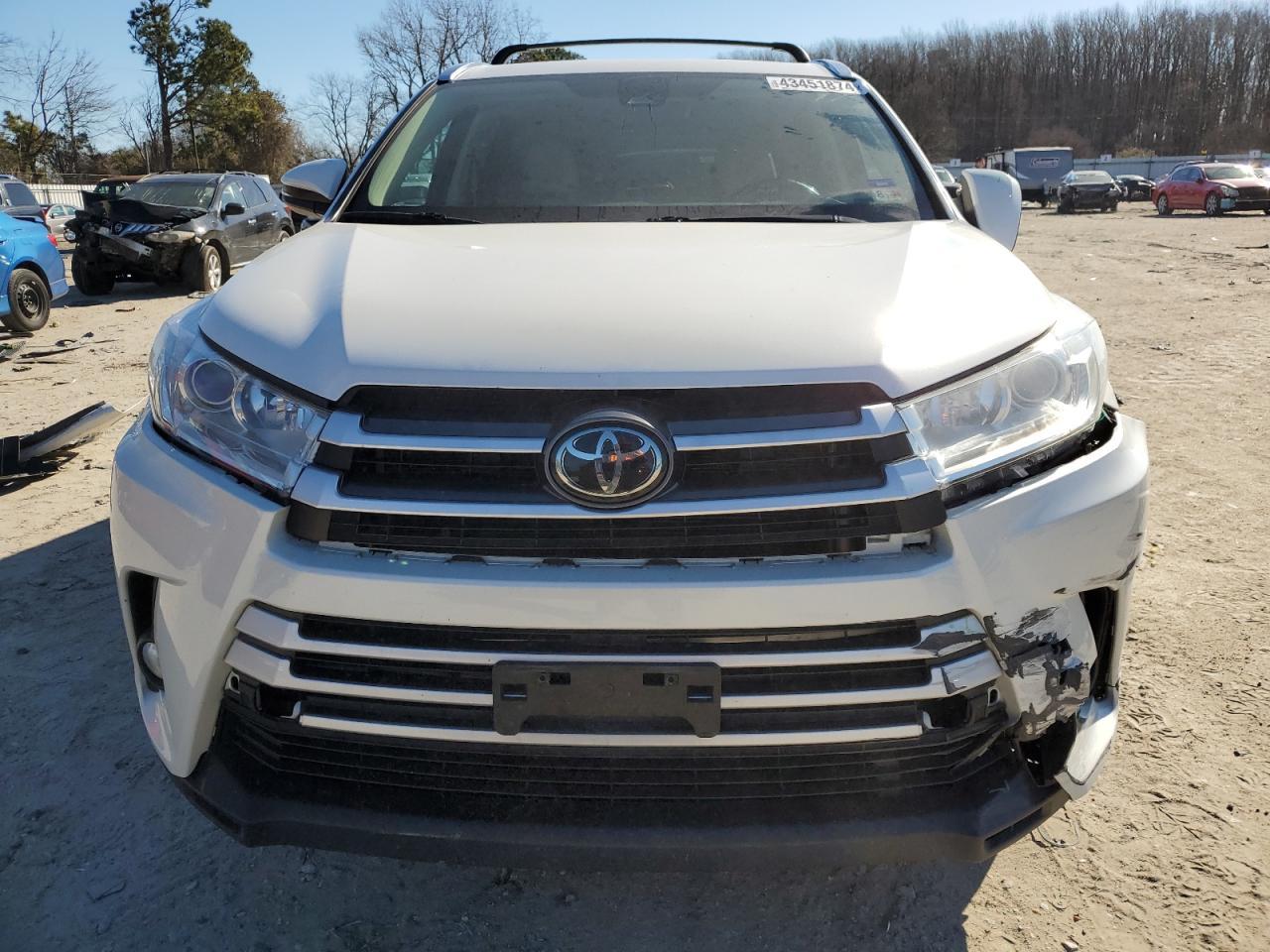 2019 TOYOTA HIGHLANDER - Image 5
