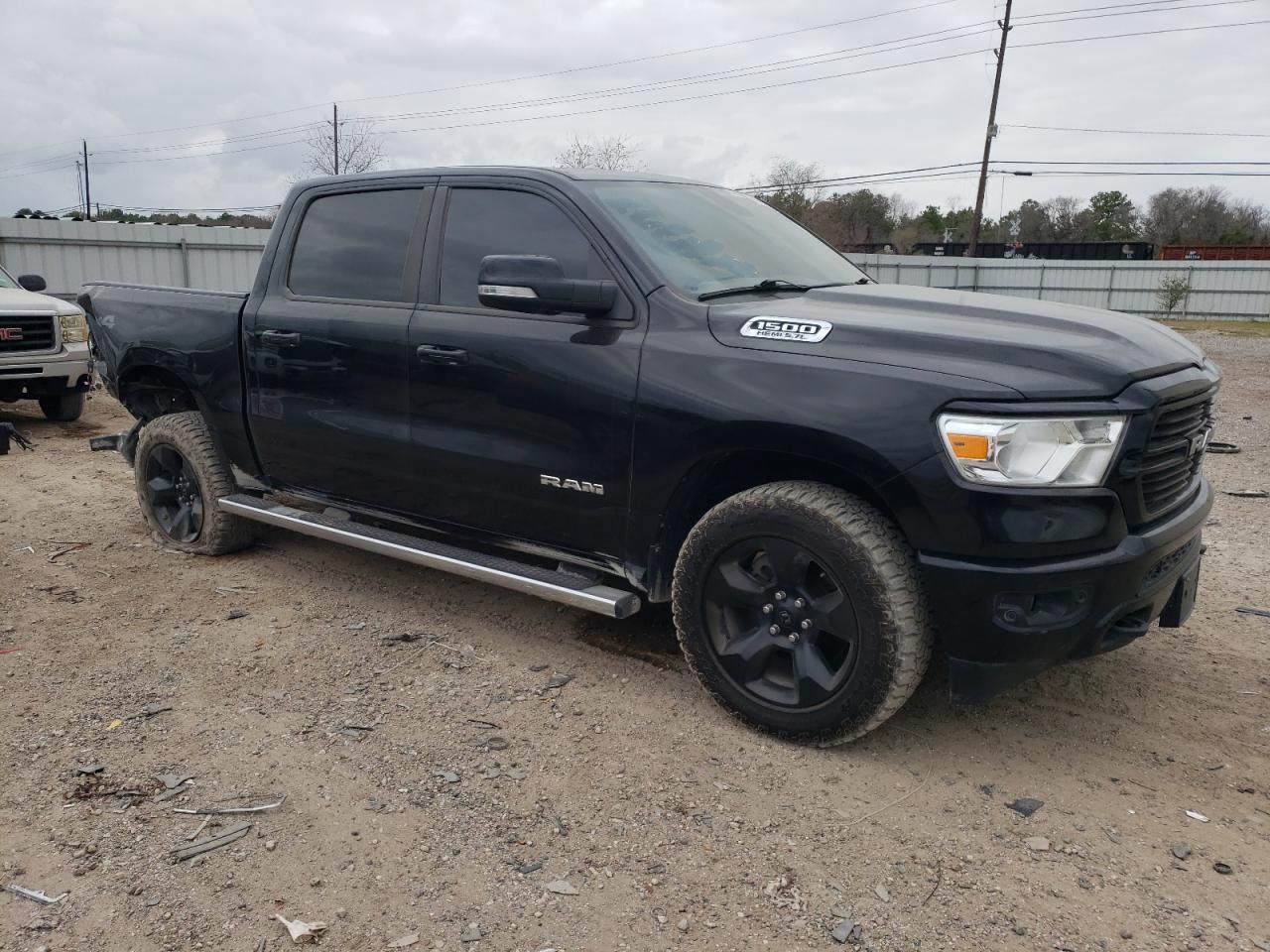 2019 RAM 1500 BIG H - Фото 4