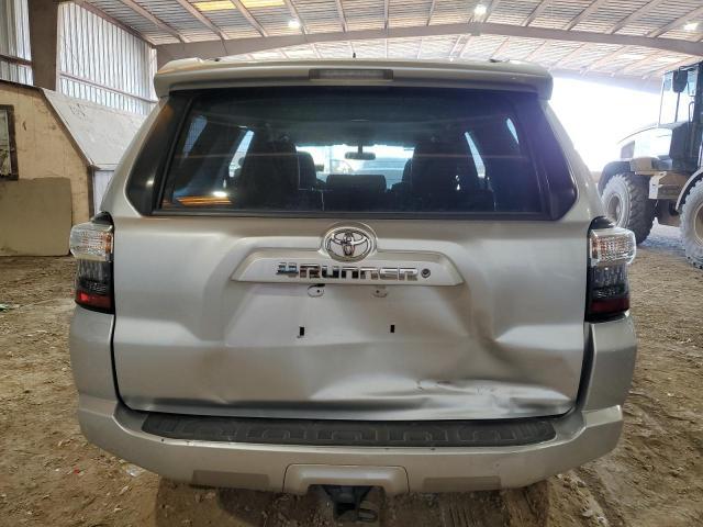 2019 Toyota 4Runner Sr5 - Image 6