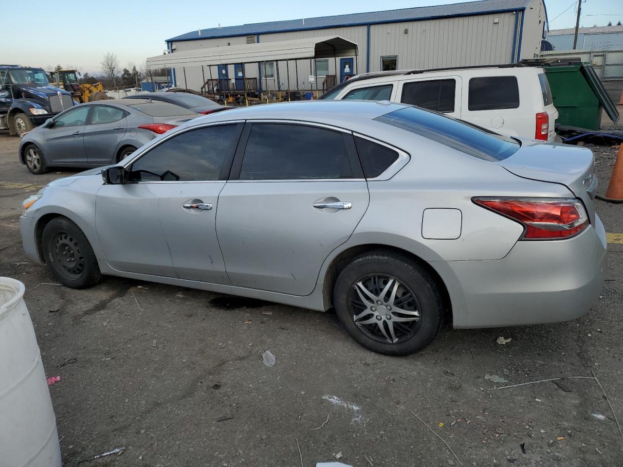 2015 NISSAN ALTIMA 2.5 - Фото 2